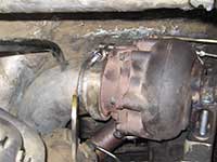 Removing exhaust downpipe